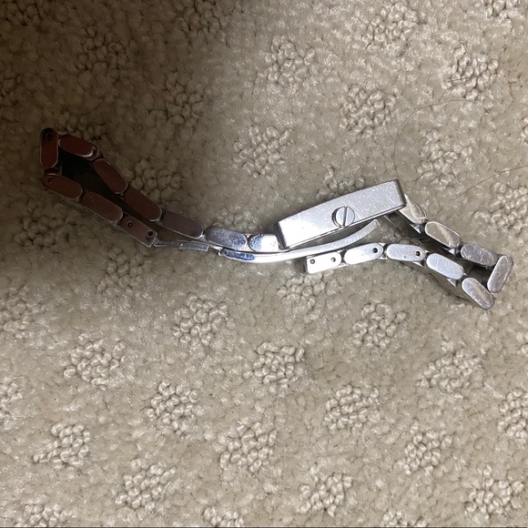 Authentic Burberry Swiss Quartz Watch - Picture 6 of 14